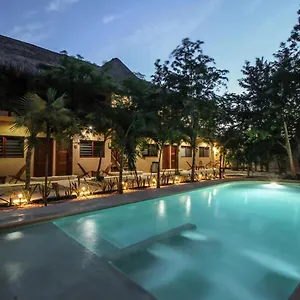  Aparthotel Xan Ha